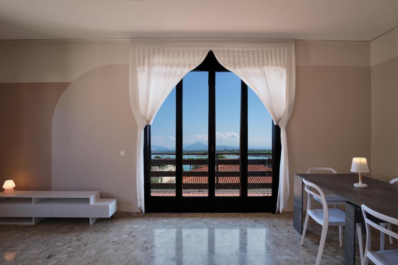 Villa 70 Peschiera del Garda Bagian luar foto