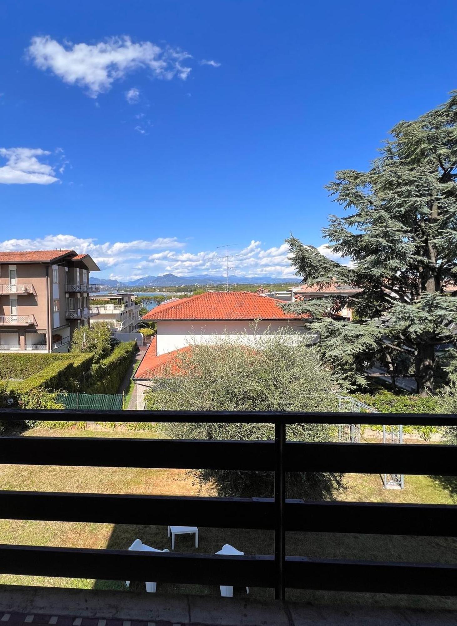 Villa 70 Peschiera del Garda Bagian luar foto